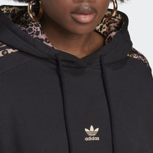 Cargar imagen en el visor de la galería, Polera para Mujer ADIDAS HK5184 HOODIE LOGO BLK
