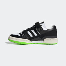 Cargar imagen en el visor de la galería, Zapatillas para Mujer ADIDAS HQ4425 FORUM LOW W LGRN
