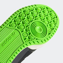 Cargar imagen en el visor de la galería, Zapatillas para Mujer ADIDAS HQ4425 FORUM LOW W LGRN

