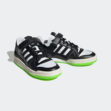 Cargar imagen en el visor de la galería, Zapatillas para Mujer ADIDAS HQ4425 FORUM LOW W LGRN
