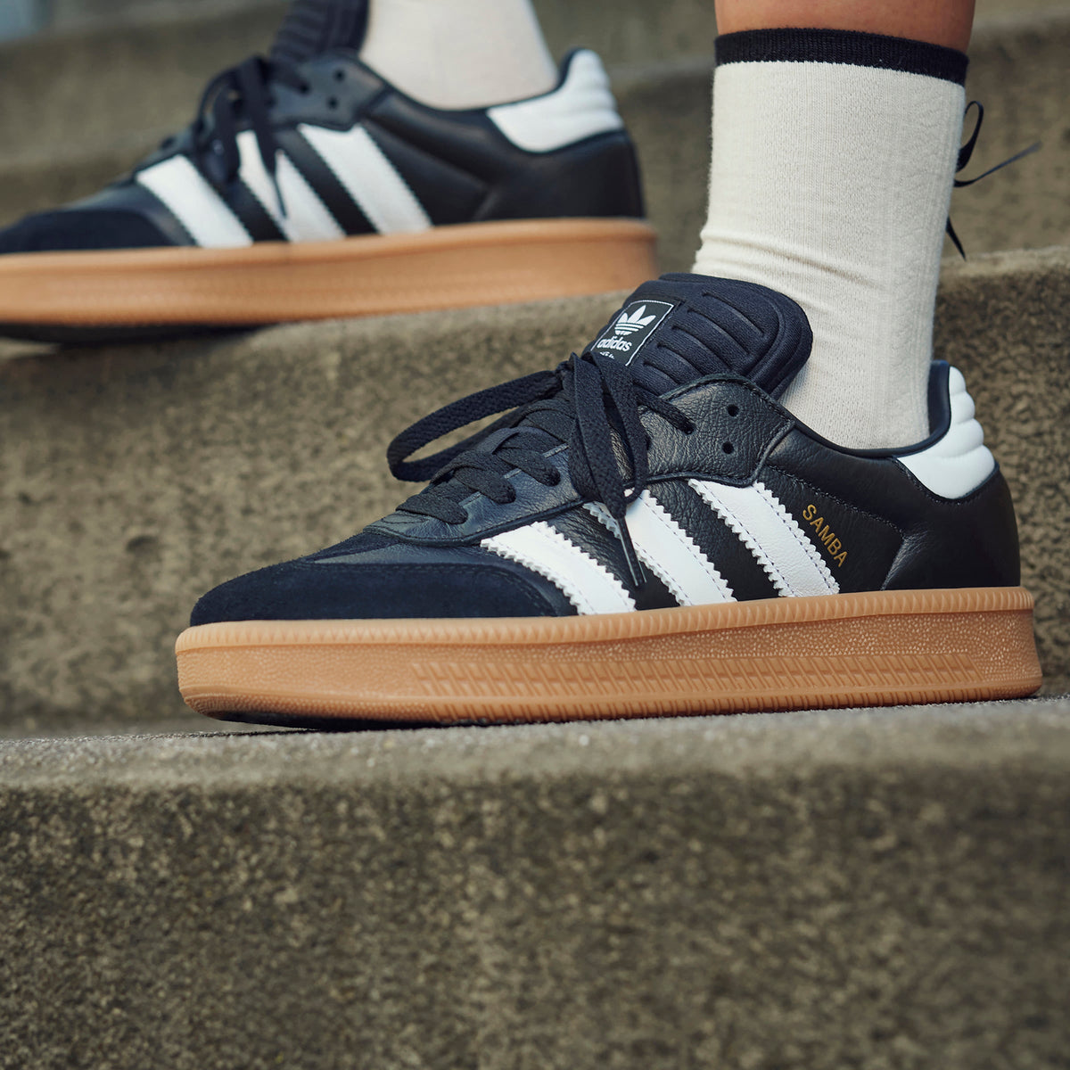 Zapatillas para Hombre ADIDAS IE1379 SAMBA XLG