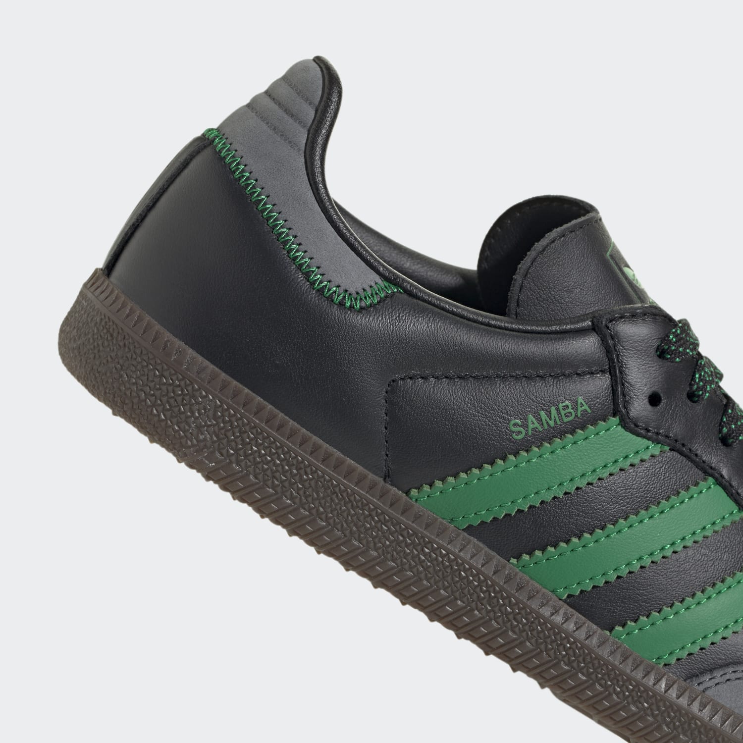 Zapatillas para Mujer ADIDAS IE6520 SAMBA OG W 520