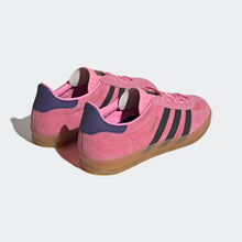 Cargar imagen en el visor de la galería, Zapatillas para Mujer ADIDAS IE7002 GAZELLE INDOOR
