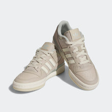 Cargar imagen en el visor de la galería, Zapatillas para Mujer ADIDAS IF5165 FORUM LOW CL W 165
