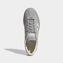 Cargar imagen en el visor de la galería, Zapatillas Adidas Handball Spezial Gris - vista superior
