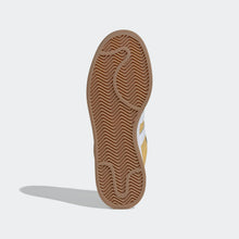 Cargar imagen en el visor de la galería, Zapatillas ADIDAS IF8758 CAMPUS 00s OAT
