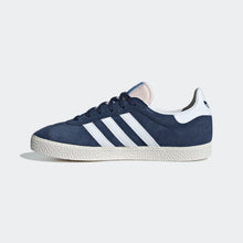 Cargar imagen en el visor de la galería, Zapatillas para Mujer ADIDAS IG1695 GAZELLE 695
