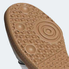 Cargar imagen en el visor de la galería, Zapatillas Adidas Samba IG2010 Negro - detalle 2

