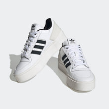 Cargar imagen en el visor de la galería, Zapatillas para Mujer ADIDAS IG9649 FORUM BONEGA 649
