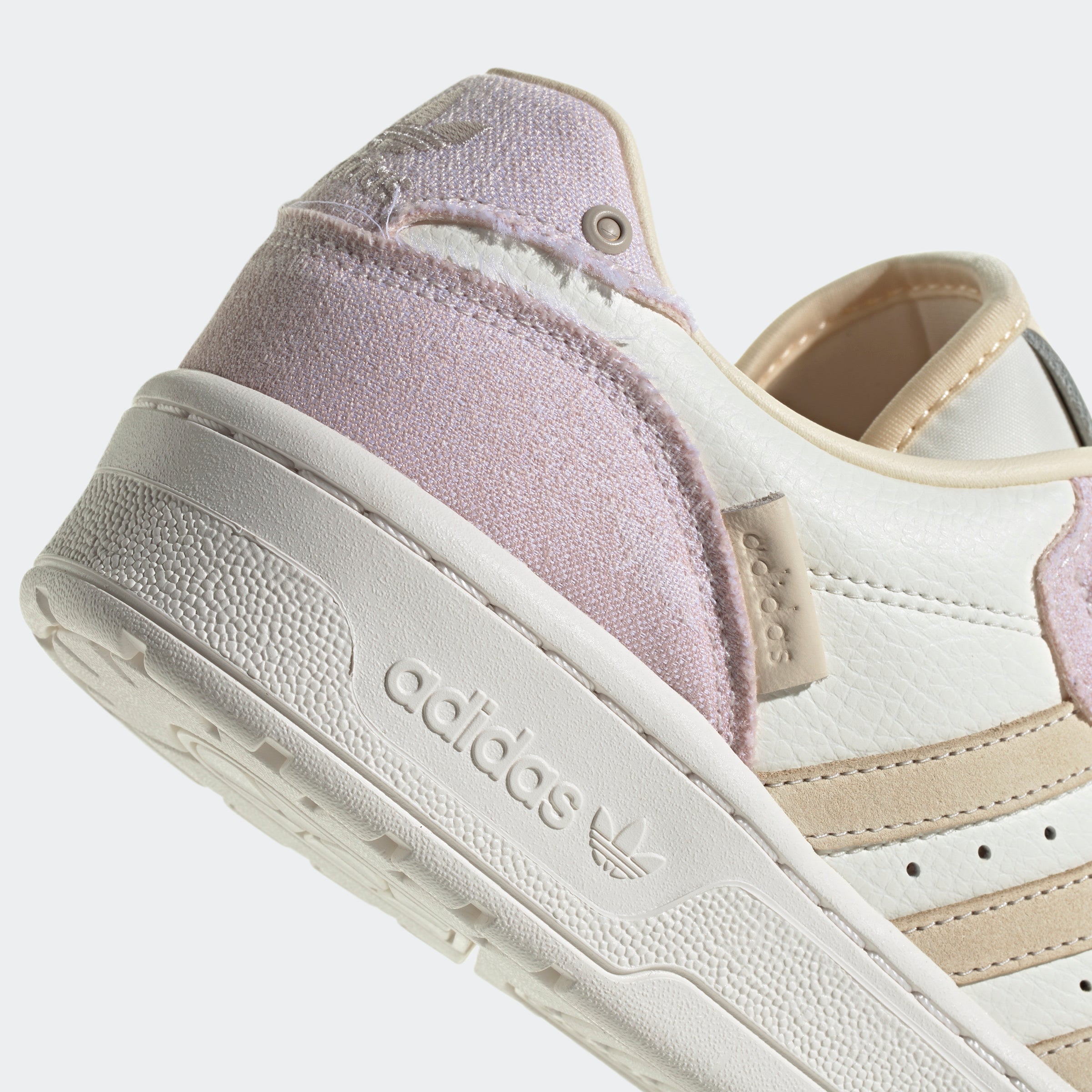 Zapatillas ADIDAS IH3295 RIVALRY