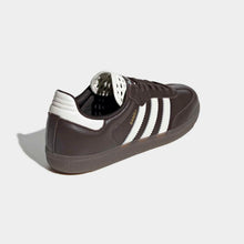 Cargar imagen en el visor de la galería, Zapatillas Adidas Samba Marrón, Mujer
