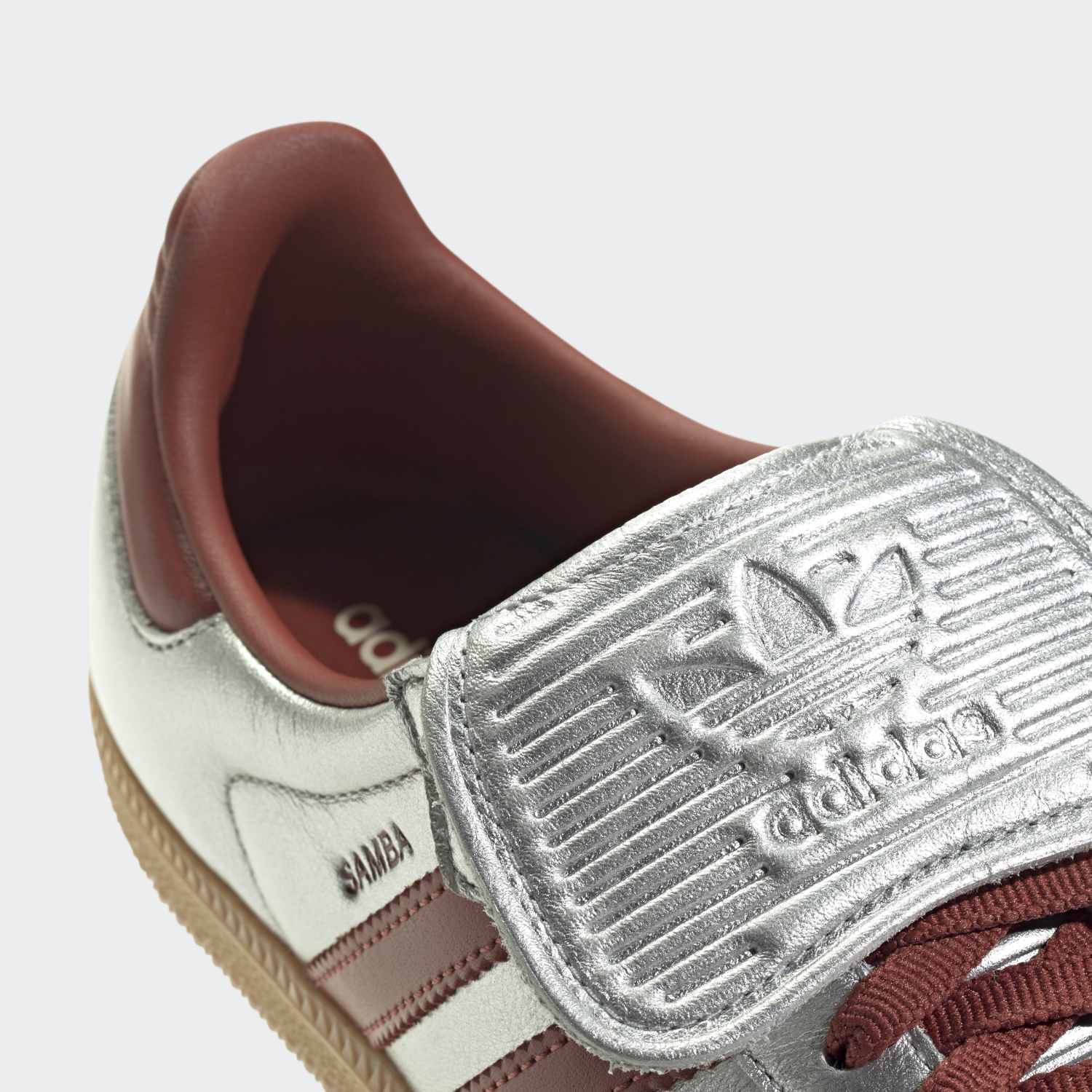 Zapatillas para Mujer ADIDAS SAMBA JH5707 Plateado