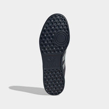 Cargar imagen en el visor de la galería, Zapatillas ADIDAS HAMBURG JP7665 Gris
