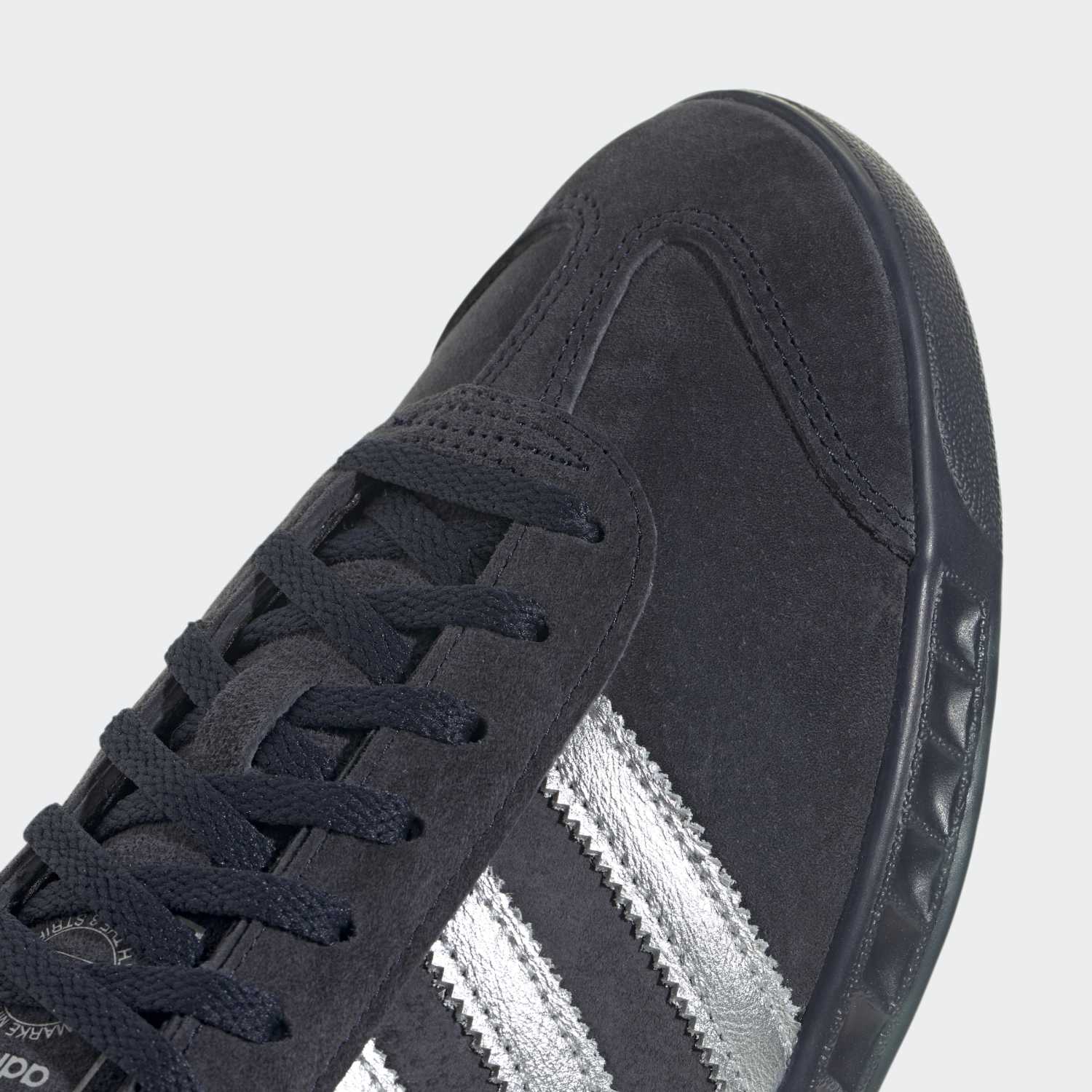 Zapatillas ADIDAS HAMBURG JP7665 Gris