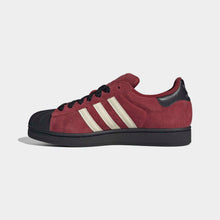 Cargar imagen en el visor de la galería, Zapatillas ADIDAS SUPERSTAR JQ3220 Rojo
