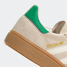 Cargar imagen en el visor de la galería, Zapatillas ADIDAS JQ5777 HANDBALL SPEZIAL Beige
