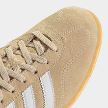 Cargar imagen en el visor de la galería, Zapatillas ADIDAS GAZELLE LO PRO JR8889 Beige
