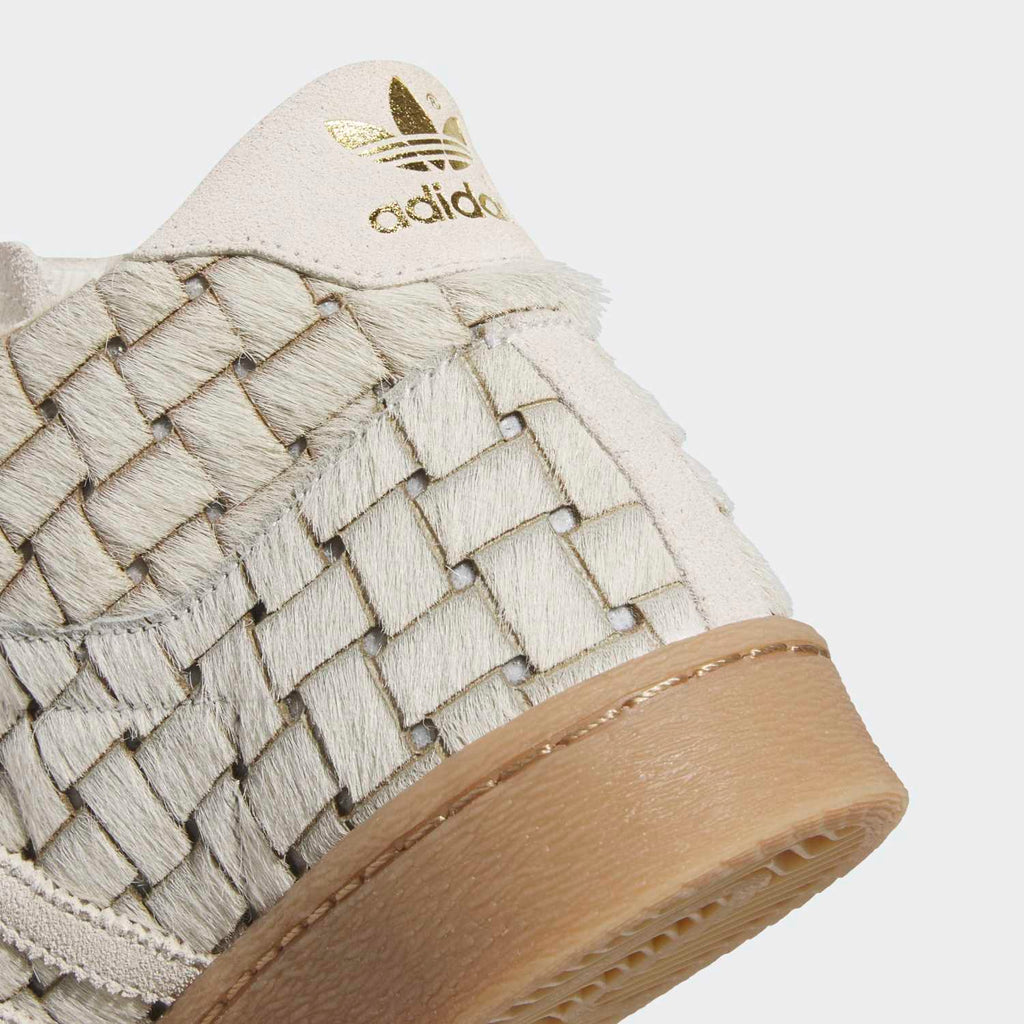 Zapatillas ADIDAS JABBAR HI JS0799 Beige