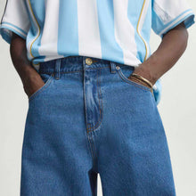 Cargar imagen en el visor de la galería, Pantalón ADIDAS Firebird Adicolor Tejido Denim KD1499
