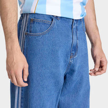 Cargar imagen en el visor de la galería, Pantalón ADIDAS Firebird Adicolor Tejido Denim KD1499
