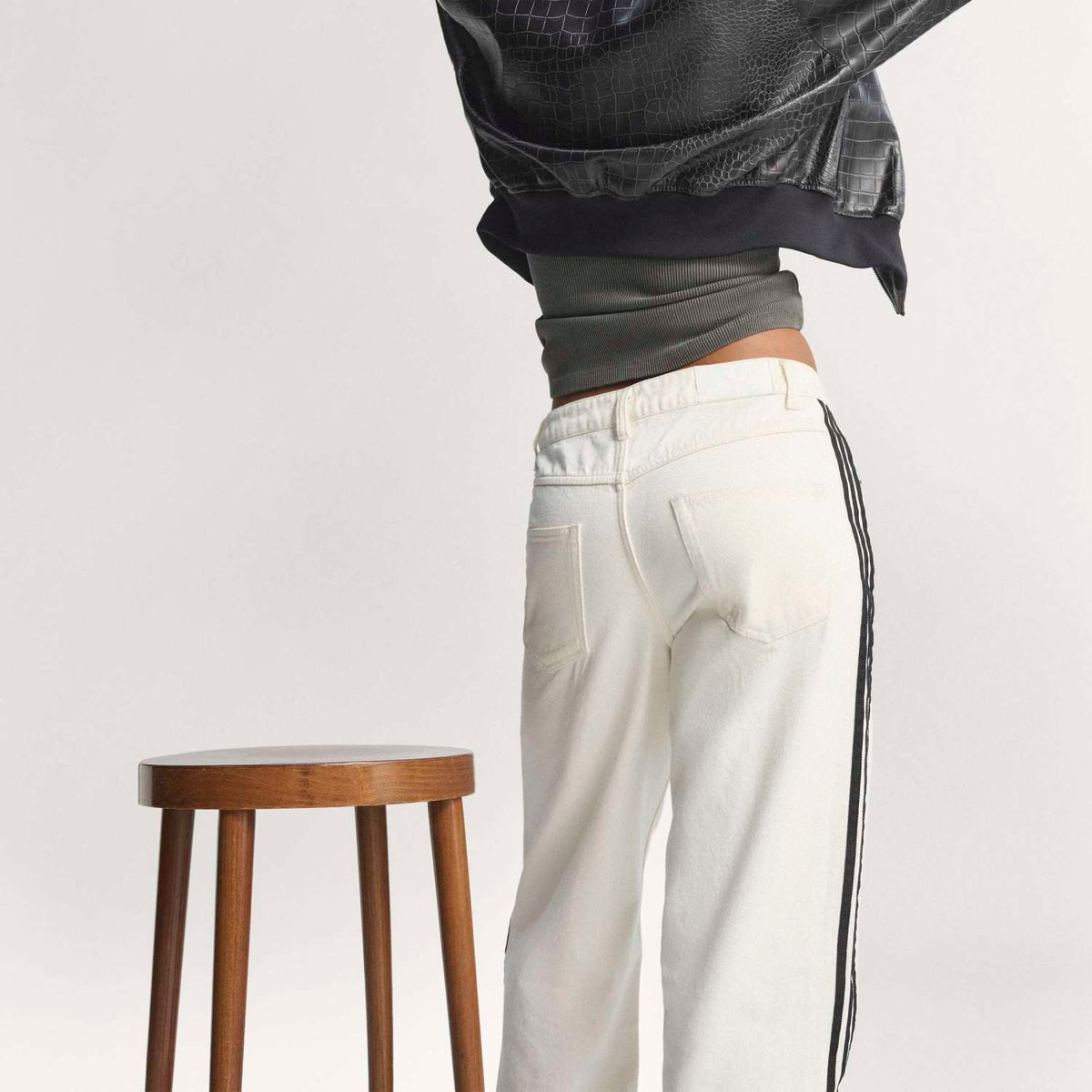 Pantalón Deportivo ADIDAS Firebird de Denim KD2895
