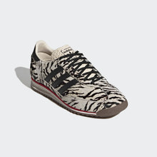 Cargar imagen en el visor de la galería, Zapatillas Adidas SL 72 Multicolor, Mujer
