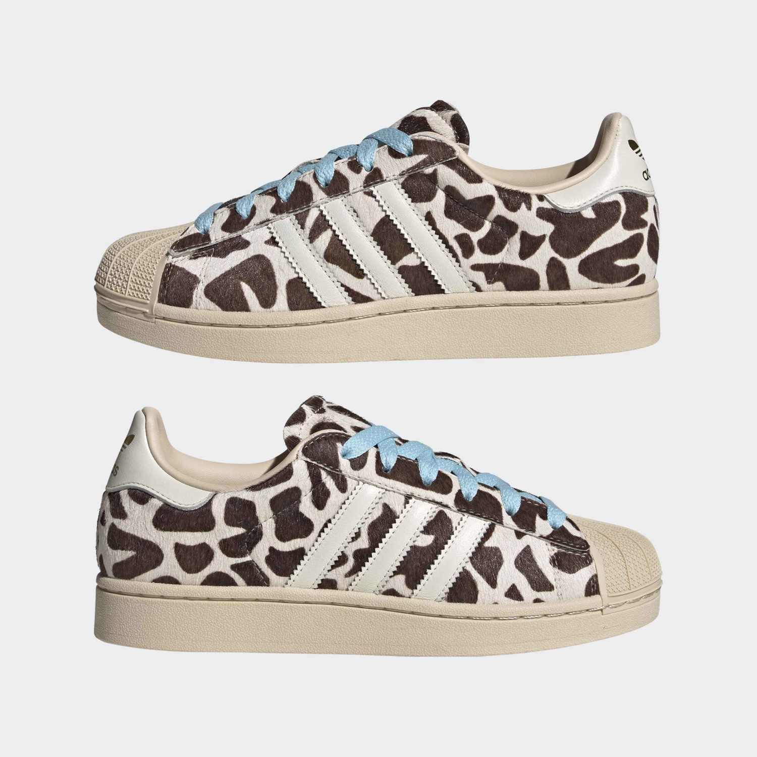 Zapatillas Adidas Superstar II KH9031 Beige - par completo