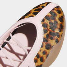 Cargar imagen en el visor de la galería, Zapatillas ADIDAS TAEKWONDO MEI KI0159-W Marrón
