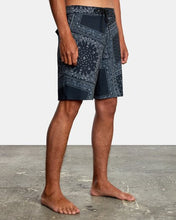 Cargar imagen en el visor de la galería, Ropa de Baño para Hombre RVCA BOARDSHORT VA TRUNK KVD6
