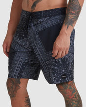 Cargar imagen en el visor de la galería, Ropa de Baño para Hombre RVCA BOARDSHORT VA TRUNK KVD6
