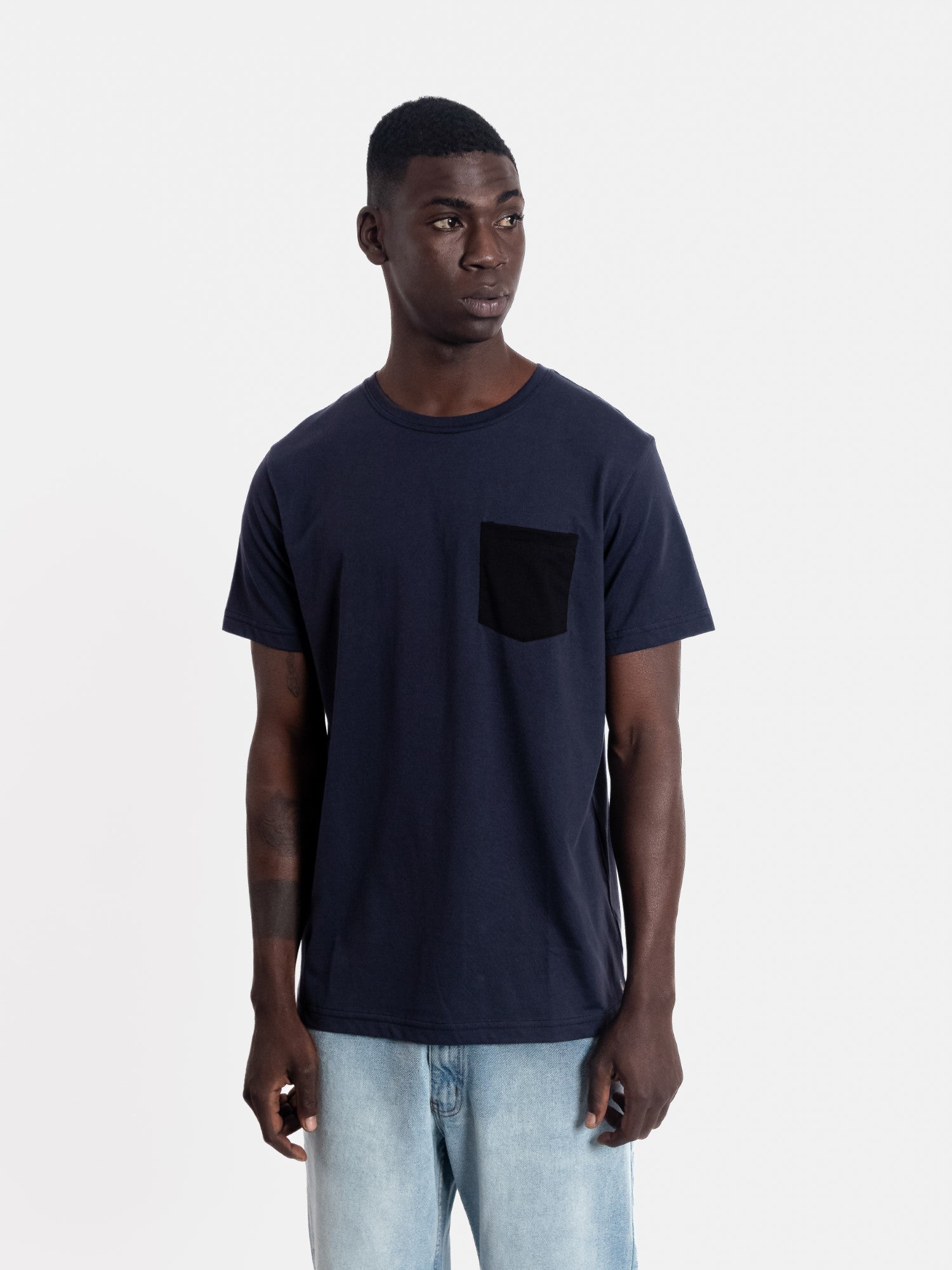 Polo para Hombre DUNKELVOLK BASIC SIMPLE CONTRAST POCKET TEE NYN