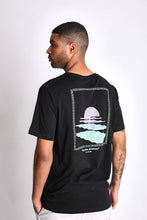 Cargar imagen en el visor de la galería, Polo para Hombre QUIKSILVER CLASSIC SUNSET PARADISE SS KVJ0

