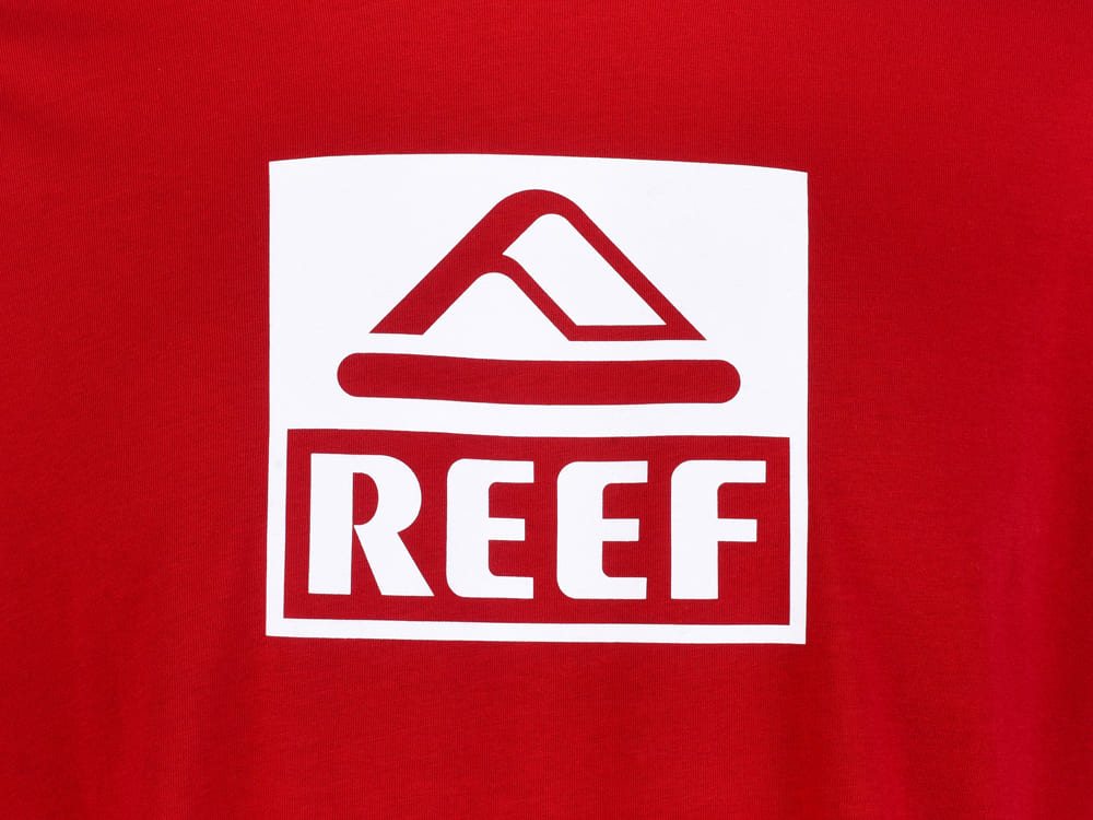 Polo REEF Logo Tee, vista trasera