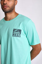 Cargar imagen en el visor de la galería, Polo para Hombre REEF CLASSIC REEF WELLIE TEE ELCGR
