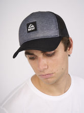 Cargar imagen en el visor de la galería, Gorra para Hombre REEF TRUCKER FOAM LOGO GRY
