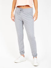 Cargar imagen en el visor de la galería, Jogger para Mujer ROXY FLEECE SUPER CHILL PANT SGRH
