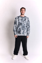 Cargar imagen en el visor de la galería, Polera para Hombre CHAMPION S63295586DPA CRUSH DYE FLEECE CREW AOTJ
