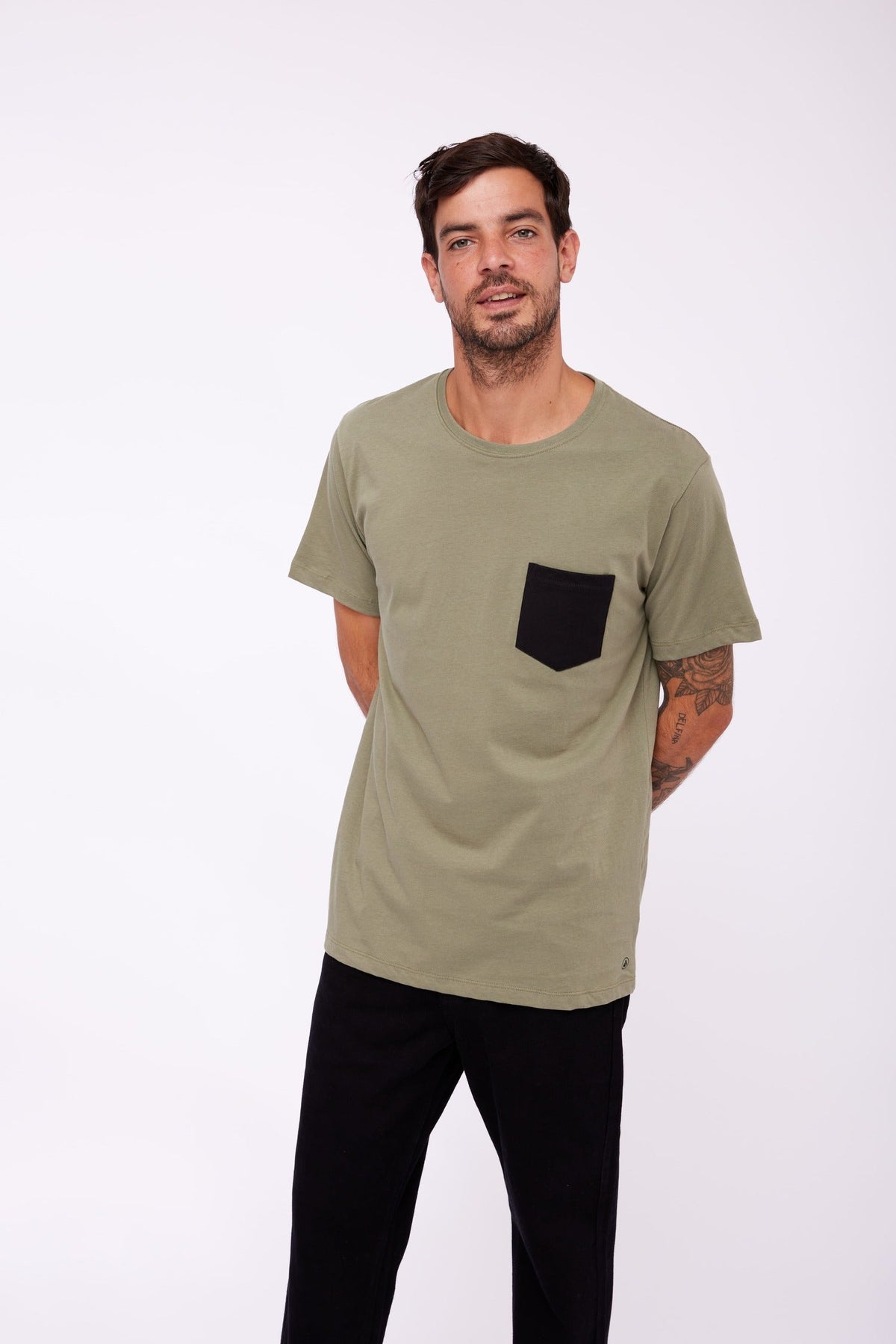Polo para Hombre Dunkelvolk CLASSIC SIMPLE CONTRAST POCKET TEE GRN