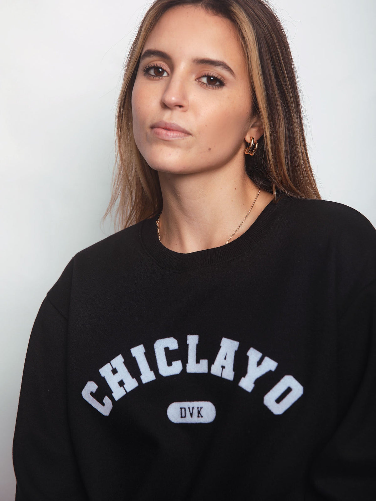 Polera para Mujer DVK SIN ZIP CHICLAYO FLEECE NGR
