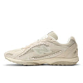 Zapatillas NEW BALANCE 204L blancas, vista trasera con logo N
