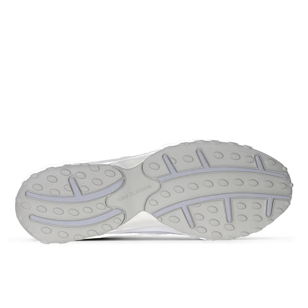 Zapatillas NEW BALANCE 204L grises, detalle de suela