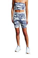 Cargar imagen en el visor de la galería, Short para Mujer CHAMPION HIGH WAIST STREETWEAR BIKE SHORT - AOP FUB
