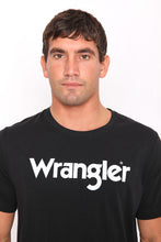 Cargar imagen en el visor de la galería, Polo para Hombre WRANGLER LOGO TEE Black
