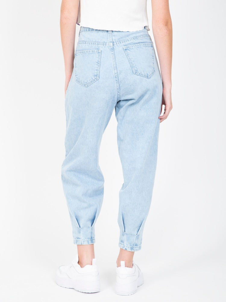 Jean para Mujer DVK SLOUCHY AURORA CLT