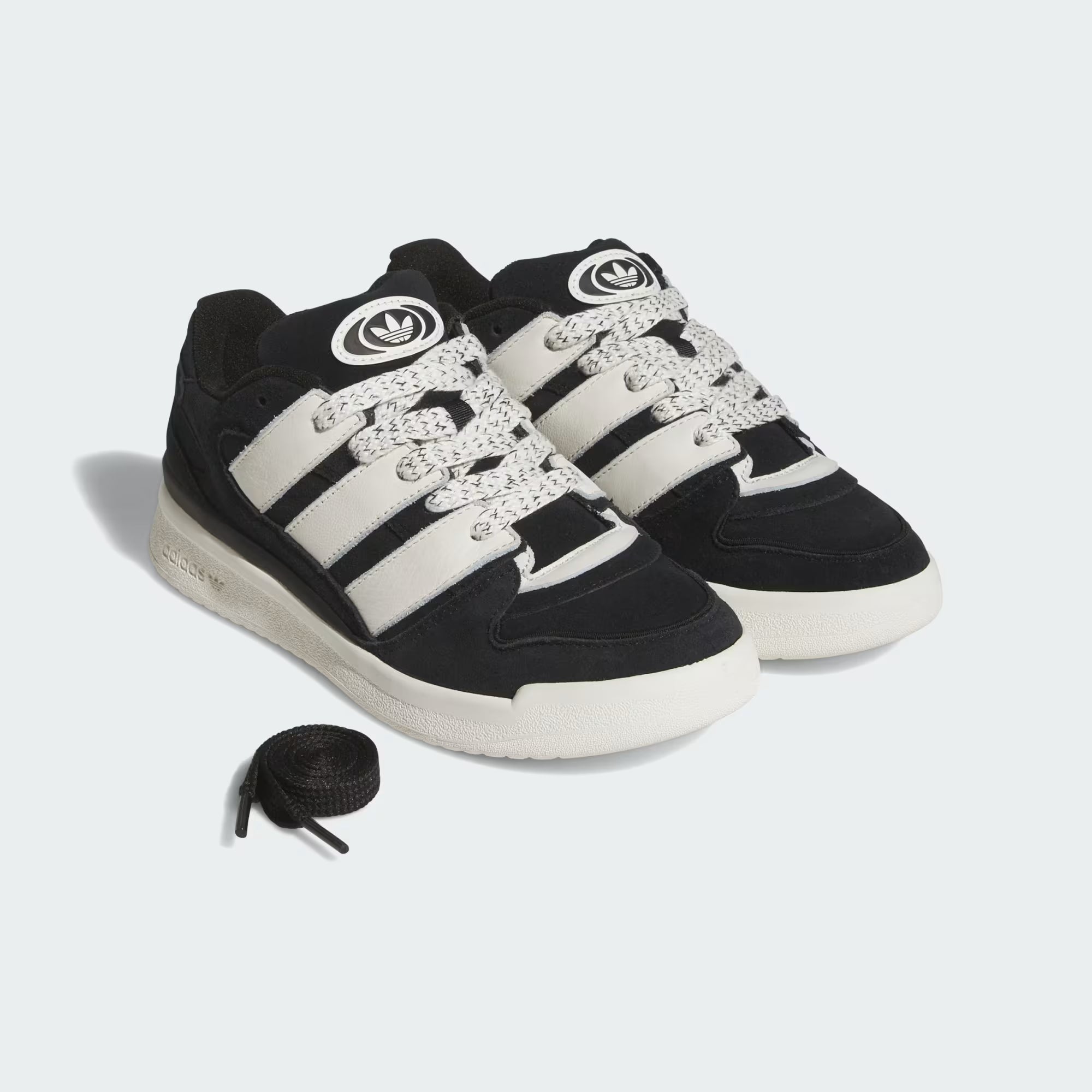 Zapatillas ADIDAS Forum2000 negras, vista lateral alternativa