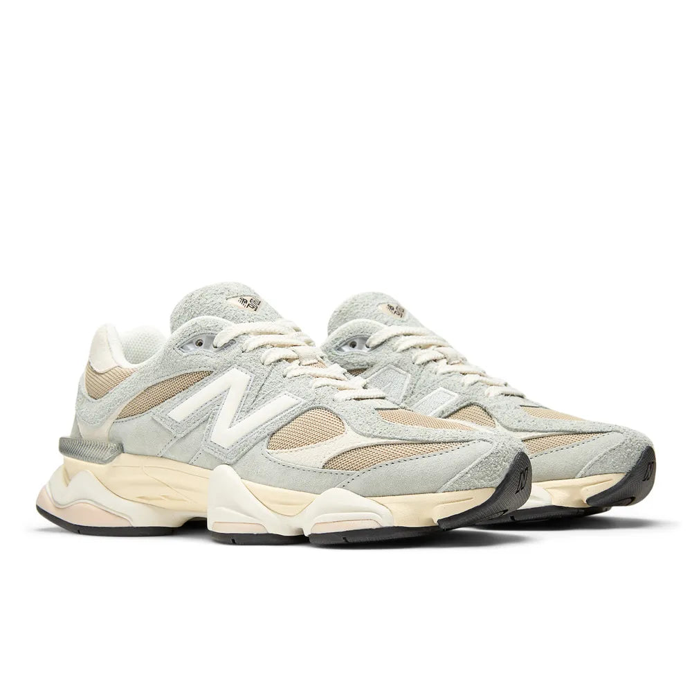 Zapatillas NEW BALANCE 9060 U9060440-M Gris