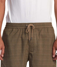 Cargar imagen en el visor de la galería, Short para Hombre RVCA SHORT ESCAPE SUITING WOO
