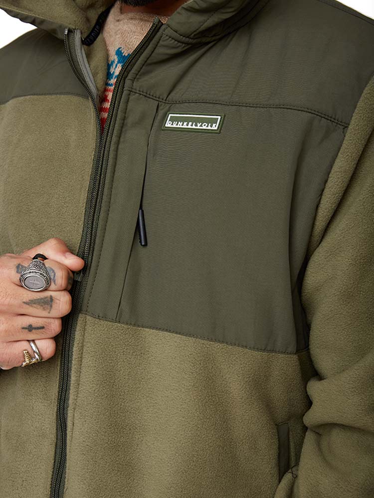 Polera para Hombre Dunkelvolk CON ZIP GABS MIL