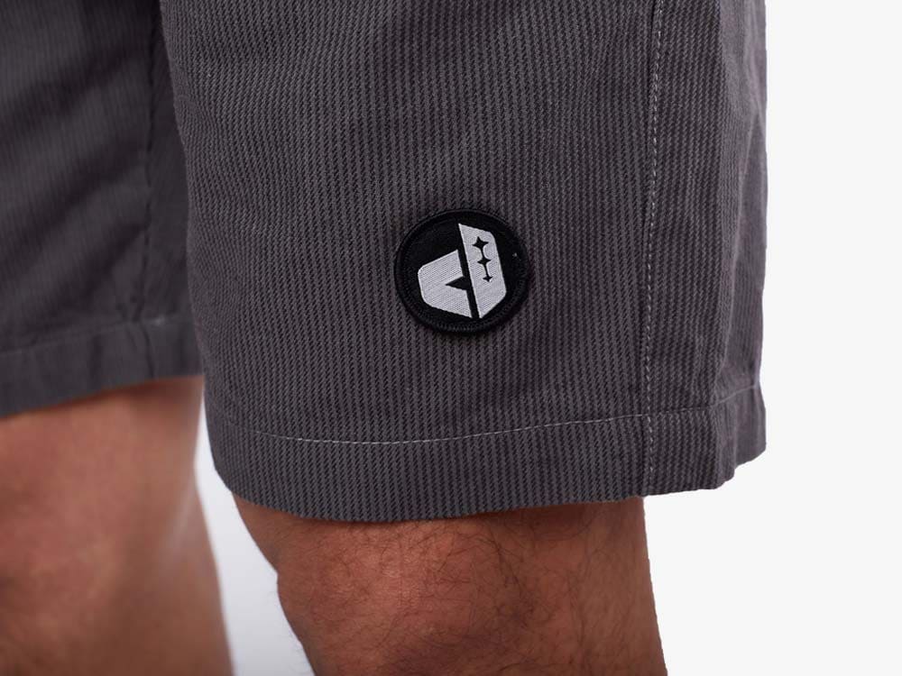 Short para Hombre Dunkelvolk DRILL CHICAMA 18" GRAY