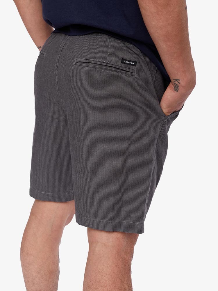 Short para Hombre Dunkelvolk DRILL CHICAMA 18" GRAY